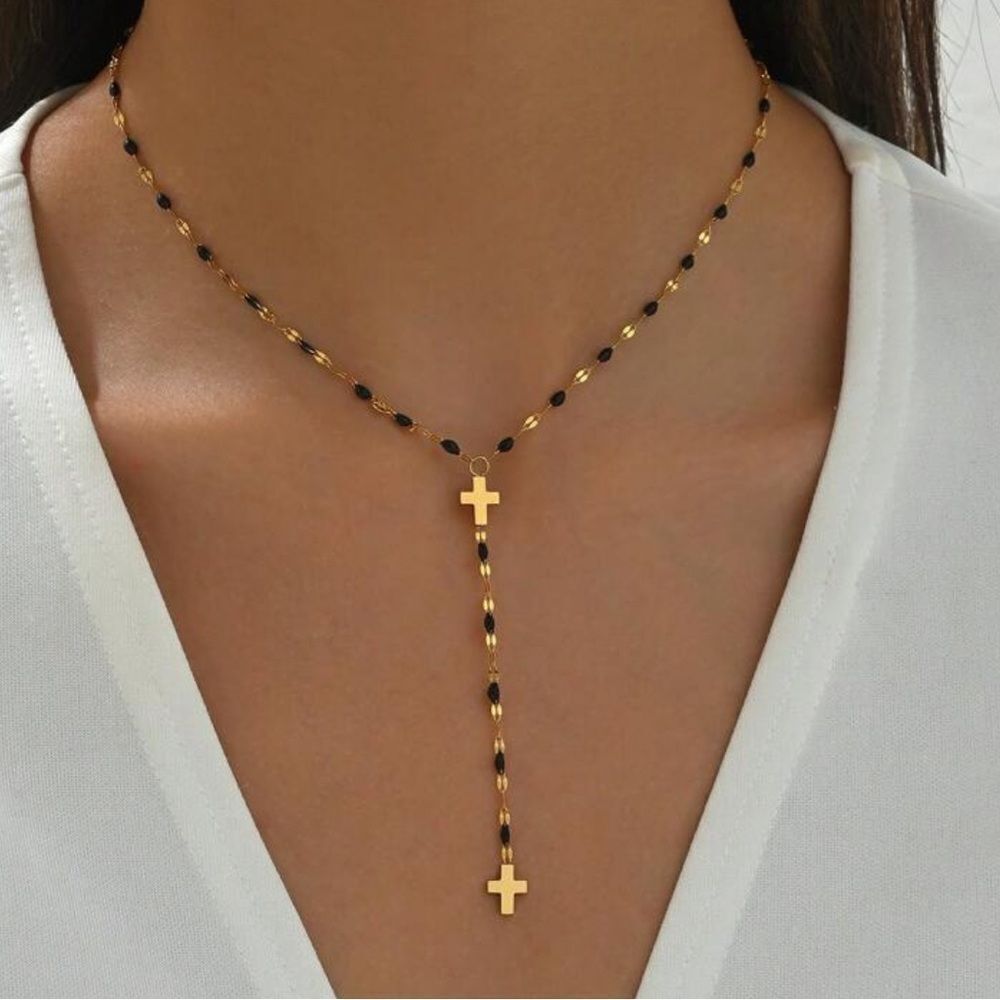 Black Cross Necklace Q43